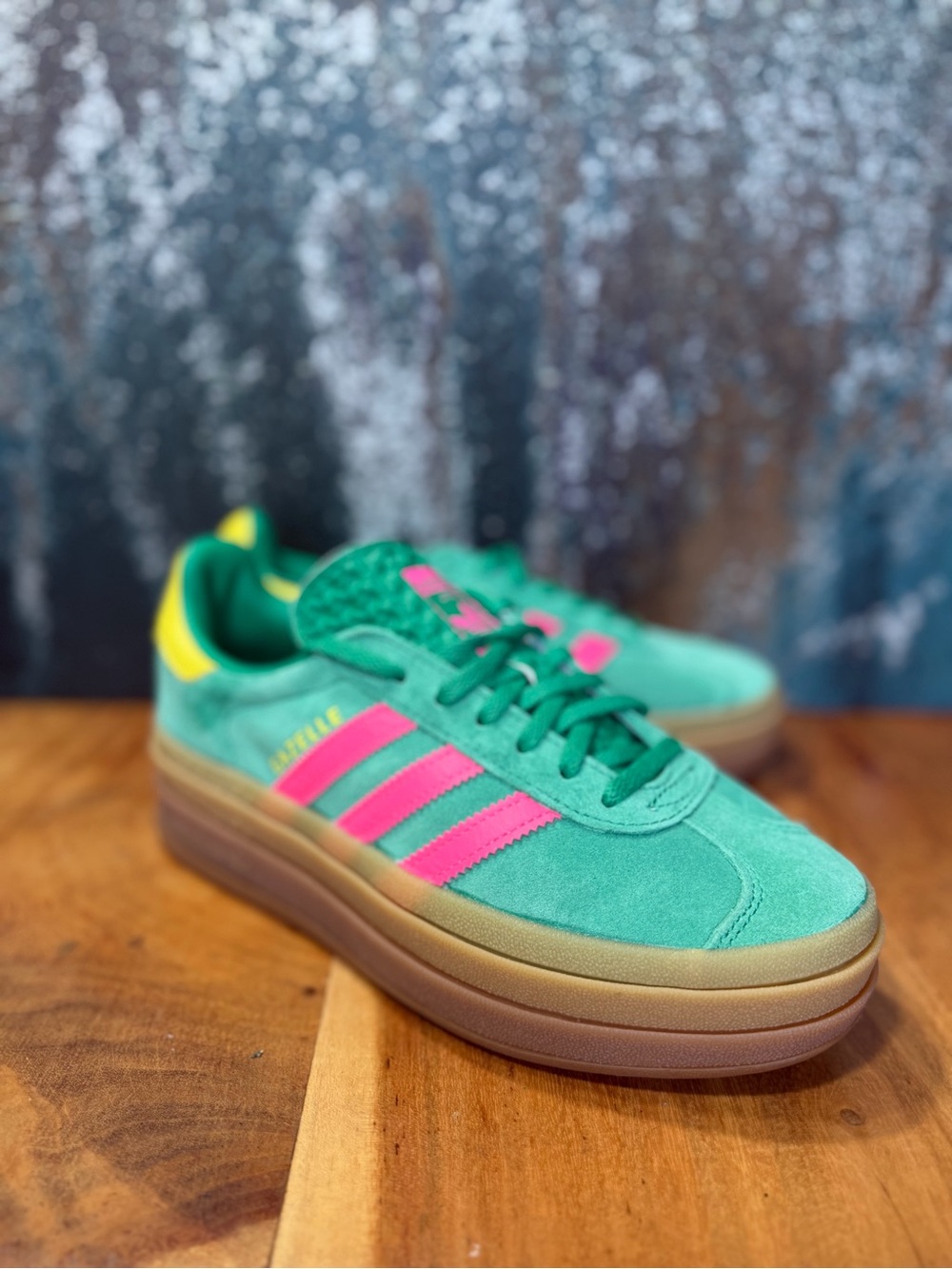 Adidas Terrace Gazelle Bold Platform Sneakers Court Green Pink Women’s 6